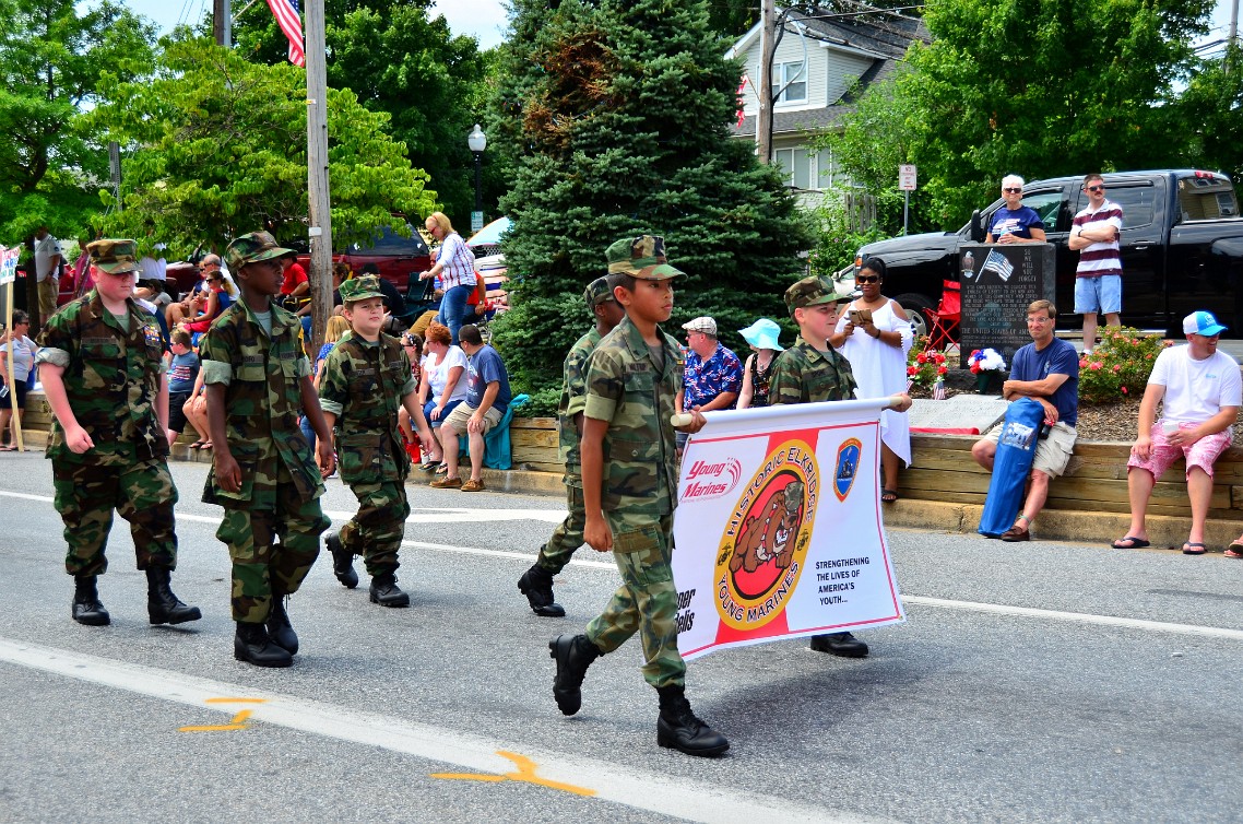 Historic Elkridge Young Marines on the March