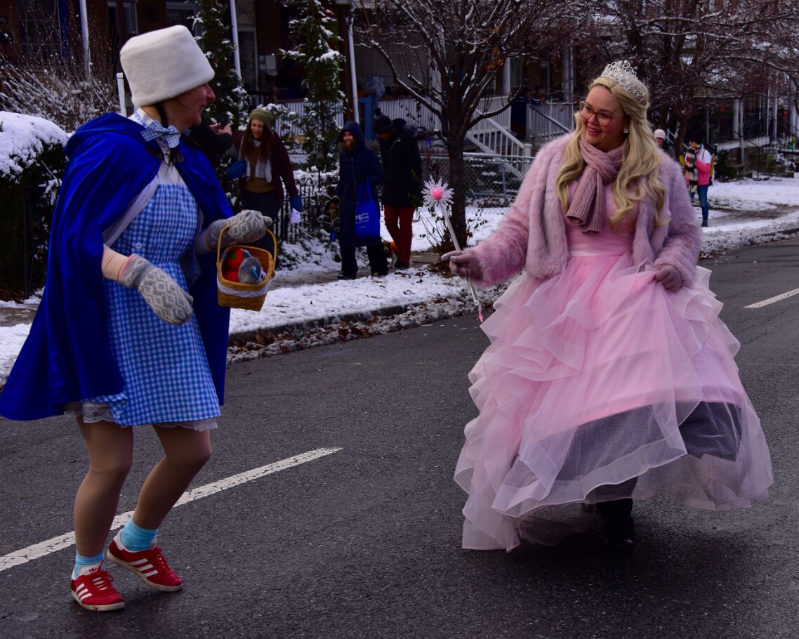 Dorothy and Glenda Having a Moment