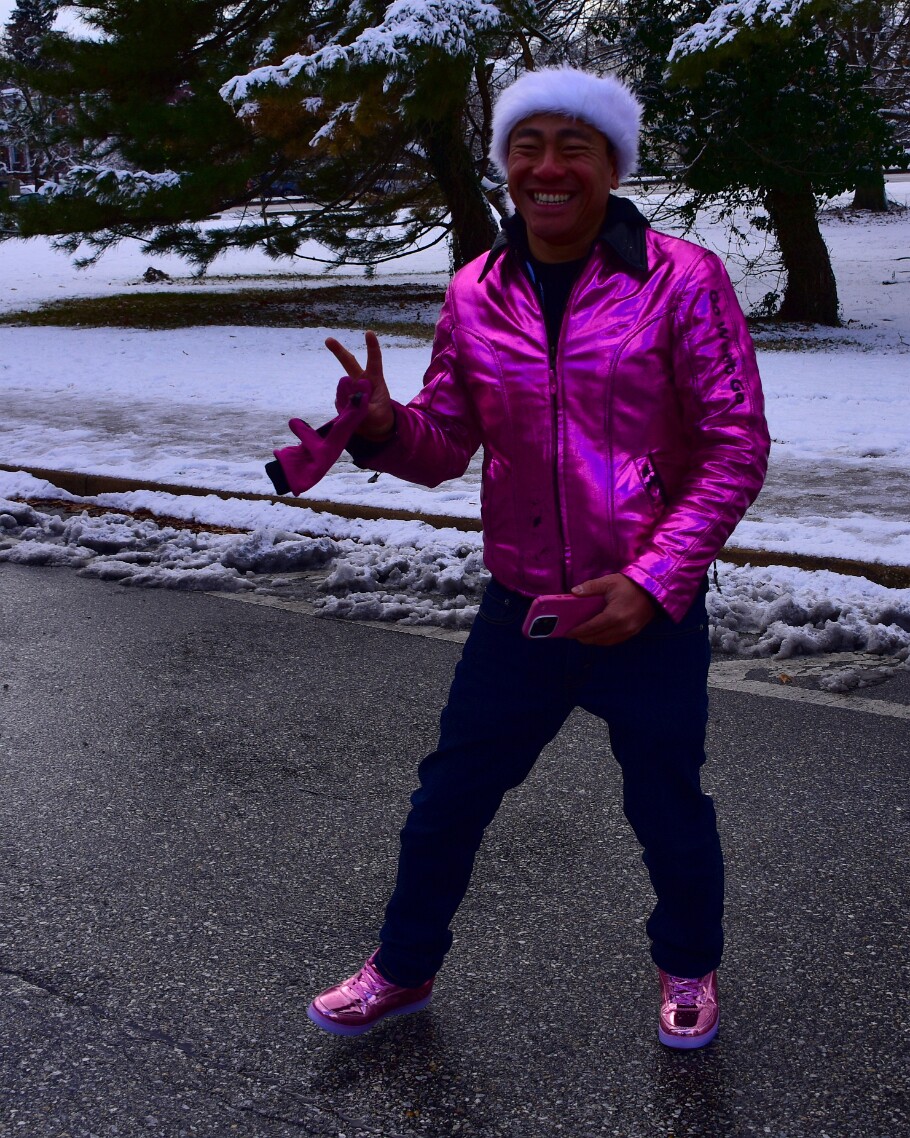 Yong Shining in Pink